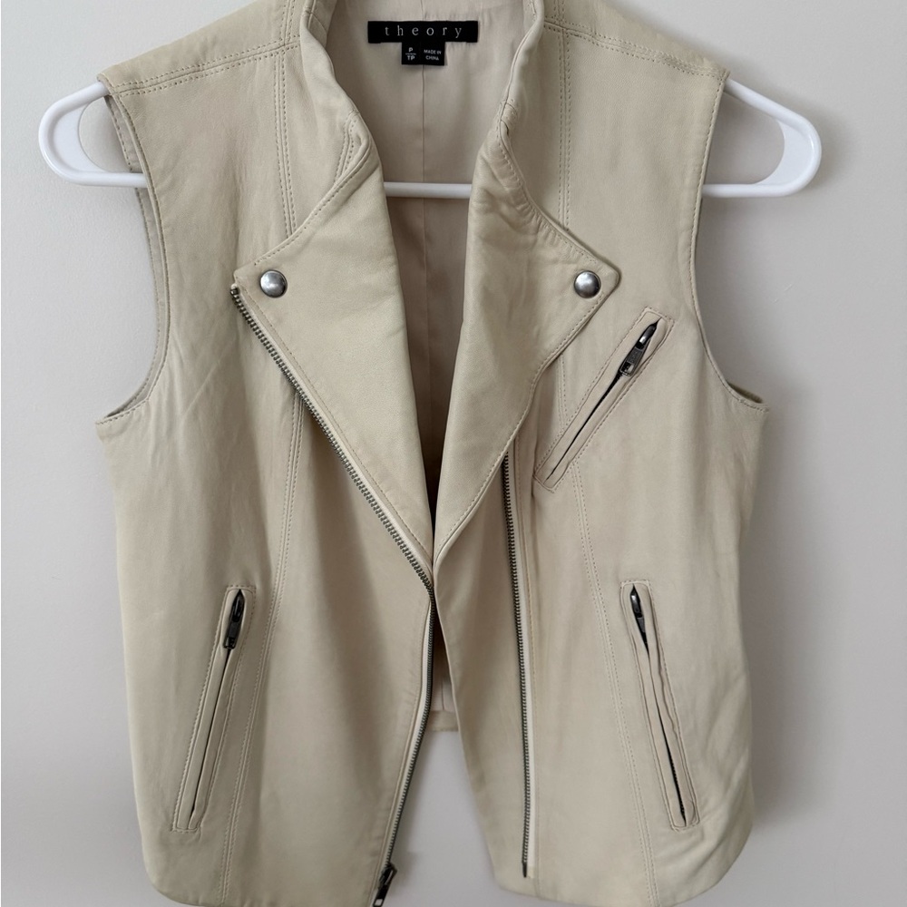 Theory Women's Cream Vest